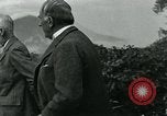 Image George Bernard Shaw Suna Italie, 1926, de la seconde 52 séquences d'archives historiques vidéo 65675051998