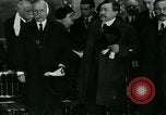 Immagine di Onorevole W K Vanderbilt Parigi Francia, 1922, secondo 17 filmato di repertorio 65675052000