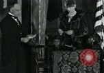 Immagine di Onorevole W K Vanderbilt Parigi Francia, 1922, secondo 38 filmato di repertorio 65675052000