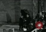 Immagine di Onorevole W K Vanderbilt Parigi Francia, 1922, secondo 44 filmato di repertorio 65675052000