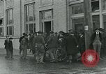 Standbild National Guard Truppen patrouillieren nach Armistice Day Incident Centralia Washington USA, 1919, aus Sekunde 17 historischem Filmmaterial Videoclip 65675052001