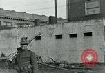 Standbild National Guard Truppen patrouillieren nach Armistice Day Incident Centralia Washington USA, 1919, aus Sekunde 42 historischem Filmmaterial Videoclip 65675052001