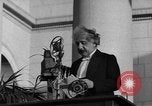 Standbild Albert Einstein California United States USA, 1935, aus Sekunde 19 historischem Filmmaterial Videoclip 65675052005