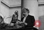 Standbild Albert Einstein California United States USA, 1935, aus Sekunde 23 historischem Filmmaterial Videoclip 65675052005