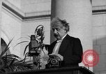 Standbild Albert Einstein California United States USA, 1935, aus Sekunde 34 historischem Filmmaterial Videoclip 65675052005