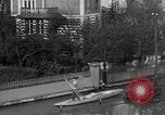 Standbild überflutete Straßen Charenton FRANKREICH, 1930, aus Sekunde 15 historischem Filmmaterial Videoclip 65675052007