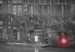 Standbild überflutete Straßen Charenton FRANKREICH, 1930, aus Sekunde 19 historischem Filmmaterial Videoclip 65675052007
