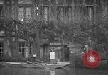 Standbild überflutete Straßen Charenton FRANKREICH, 1930, aus Sekunde 22 historischem Filmmaterial Videoclip 65675052007