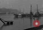 Standbild überflutete Straßen Charenton FRANKREICH, 1930, aus Sekunde 31 historischem Filmmaterial Videoclip 65675052007