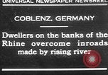 Immagine di Reno allagato strade di Coblenza Koblenz Germania, 1930, secondo 1 filmato di repertorio 65675052008