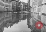 Immagine di Reno allagato strade di Coblenza Koblenz Germania, 1930, secondo 24 filmato di repertorio 65675052008