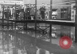 Immagine di Reno allagato strade di Coblenza Koblenz Germania, 1930, secondo 34 filmato di repertorio 65675052008
