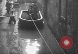 Immagine di Reno allagato strade di Coblenza Koblenz Germania, 1930, secondo 37 filmato di repertorio 65675052008