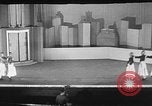 Image chorines mâle Princeton New Jersey USA, 1930, de la seconde 23 séquences d'archives historiques vidéo 65675052009