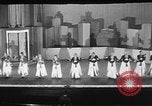 Image chorines mâle Princeton New Jersey USA, 1930, de la seconde 31 séquences d'archives historiques vidéo 65675052009
