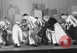 Image chorines mâle Princeton New Jersey USA, 1930, de la seconde 45 séquences d'archives historiques vidéo 65675052009