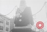 Standbild Santa Claus Upper Darby Pennsylvania USA, 1930, aus Sekunde 18 historischem Filmmaterial Videoclip 65675052018