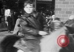 Standbild Santa Claus Upper Darby Pennsylvania USA, 1930, aus Sekunde 29 historischem Filmmaterial Videoclip 65675052018