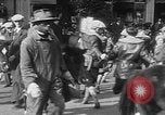 Standbild Santa Claus Upper Darby Pennsylvania USA, 1930, aus Sekunde 45 historischem Filmmaterial Videoclip 65675052018