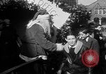 Standbild Santa Claus Upper Darby Pennsylvania USA, 1930, aus Sekunde 47 historischem Filmmaterial Videoclip 65675052018