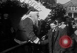 Standbild Santa Claus Upper Darby Pennsylvania USA, 1930, aus Sekunde 48 historischem Filmmaterial Videoclip 65675052018