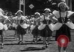 Image Mai jour Reine couronnement San Francisco California USA, 1937, de la seconde 33 séquences d'archives historiques vidéo 65675052019