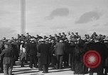 Standbild Goldene niet Abschluss der Golden Gate Bridge San Francisco California USA, 1937, aus Sekunde 18 historischem Filmmaterial Videoclip 65675052024