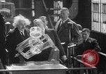 Standbild Albert Einstein Lester Pennsylvania USA, 1937, aus Sekunde 29 historischem Filmmaterial Videoclip 65675052025