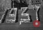 Image filles collège Wellesley Massachusetts USA, 1937, de la seconde 54 séquences d'archives historiques vidéo 65675052026