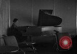 Immagine di Lounge a bordo LZ 129 dirigibile Hindenburg Lakehurst Naval Air Station New Jersey USA, 1936, secondo 61 filmato di repertorio 65675052068