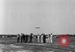 Immagine di Dirigibile LZ 129 Hindenburg Lakehurst New Jersey USA, 1936, secondo 49 filmato di repertorio 65675052075