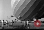 Standbild Luftschiff LZ 129 Hindenburg Lakehurst Naval Air Station New Jersey USA, 1936, aus Sekunde 8 historischem Filmmaterial Videoclip 65675052077