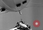 Standbild Luftschiff LZ 129 Hindenburg Lakehurst Naval Air Station New Jersey USA, 1936, aus Sekunde 48 historischem Filmmaterial Videoclip 65675052077