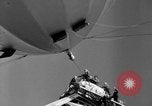 Standbild Luftschiff LZ 129 Hindenburg Lakehurst Naval Air Station New Jersey USA, 1936, aus Sekunde 52 historischem Filmmaterial Videoclip 65675052077