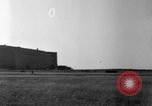 Standbild Luftschiff LZ 129 Hindenburg Lakehurst New Jersey USA, 1936, aus Sekunde 14 historischem Filmmaterial Videoclip 65675052078