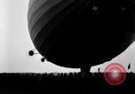 Standbild Luftschiff LZ 129 Hindenburg Lakehurst New Jersey USA, 1936, aus Sekunde 15 historischem Filmmaterial Videoclip 65675052078