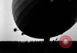 Standbild Luftschiff LZ 129 Hindenburg Lakehurst New Jersey USA, 1936, aus Sekunde 23 historischem Filmmaterial Videoclip 65675052078