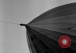 Standbild Luftschiff LZ 129 Hindenburg Lakehurst New Jersey USA, 1936, aus Sekunde 37 historischem Filmmaterial Videoclip 65675052078