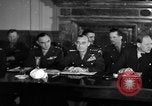 Standbild Alliierten Kontrollrat Berlin Schöneberg Deutschland, 1945, aus Sekunde 27 historischem Filmmaterial Videoclip 65675052081