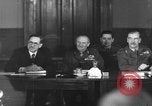 Standbild Alliierten Kontrollrat Berlin Schöneberg Deutschland, 1945, aus Sekunde 33 historischem Filmmaterial Videoclip 65675052081
