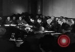 Standbild Alliierten Kontrollrat Berlin Schöneberg Deutschland, 1945, aus Sekunde 47 historischem Filmmaterial Videoclip 65675052081