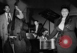Image Ella Fitzgerald New York City USA, 1949, de la seconde 1 séquences d'archives historiques vidéo 65675052083