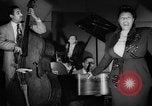 Image Ella Fitzgerald New York City USA, 1949, de la seconde 15 séquences d'archives historiques vidéo 65675052083