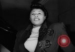 Standbild Ella Fitzgerald New York City USA, 1949, aus Sekunde 23 historischem Filmmaterial Videoclip 65675052084