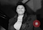Standbild Ella Fitzgerald New York City USA, 1949, aus Sekunde 38 historischem Filmmaterial Videoclip 65675052084