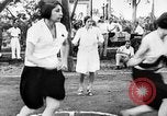 Standbild Schule Mädchen San Juan Puerto Rico, 1935, aus Sekunde 19 historischem Filmmaterial Videoclip 65675052098