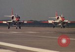 Standbild Flugzeuge TA 4JS Beeville Texas Naval Air Station Chase Field USA, 1982, aus Sekunde 4 historischem Filmmaterial Videoclip 65675052108