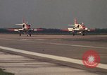 Standbild Flugzeuge TA 4JS Beeville Texas Naval Air Station Chase Field USA, 1982, aus Sekunde 9 historischem Filmmaterial Videoclip 65675052108