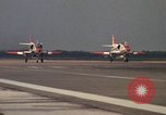 Standbild Flugzeuge TA 4JS Beeville Texas Naval Air Station Chase Field USA, 1982, aus Sekunde 13 historischem Filmmaterial Videoclip 65675052108