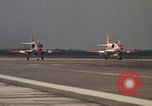 Standbild Flugzeuge TA 4JS Beeville Texas Naval Air Station Chase Field USA, 1982, aus Sekunde 17 historischem Filmmaterial Videoclip 65675052108